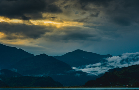 旅途-尼泊尔-夕阳-摄影-旅拍 图片素材