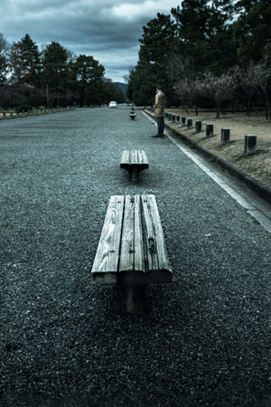 旅游目的地-白昼-道路-木凳-长椅 图片素材