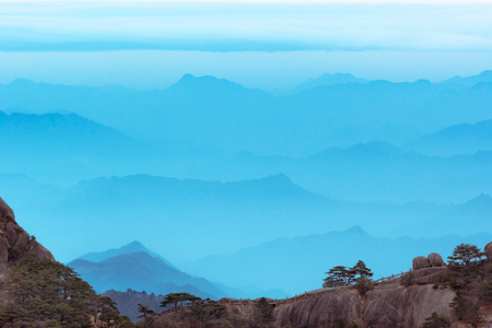 层峦叠嶂-我要上封面-七工匠-玲珑世界-黄山 图片素材