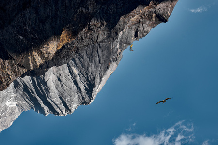 创意-天空-岩石-极限运动-攀岩 图片素材